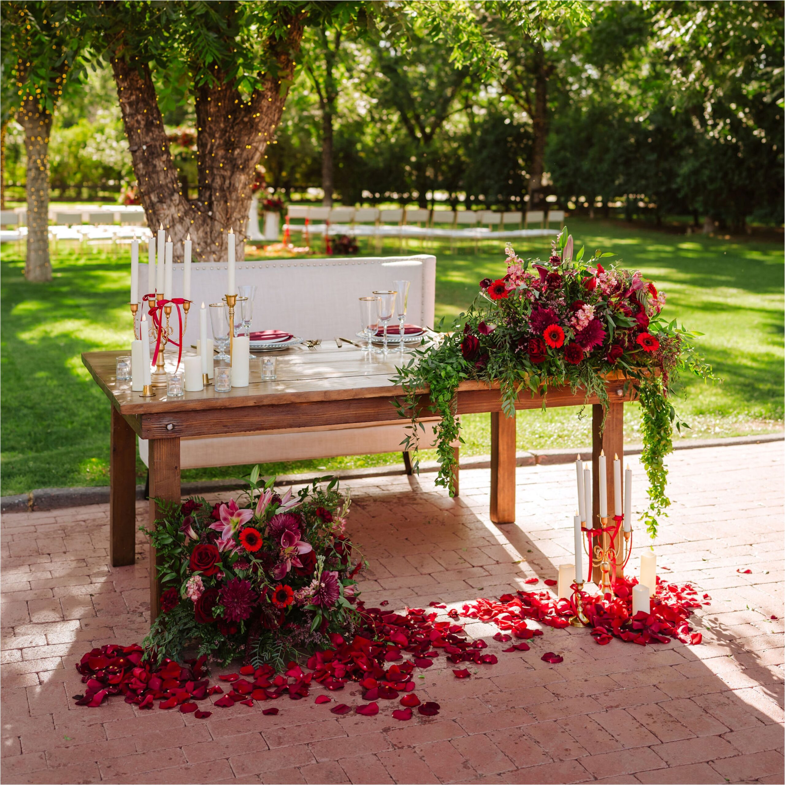 Sweetheart table